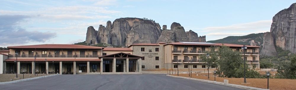 Grand Meteora Hotel Kalambaka Exterior photo